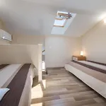 Nmn - With Balcony 3 * Дрвеник