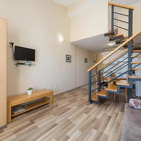 Appartamento Nmn - With Balcony 3 Drvenik (Split-Dalmatia)